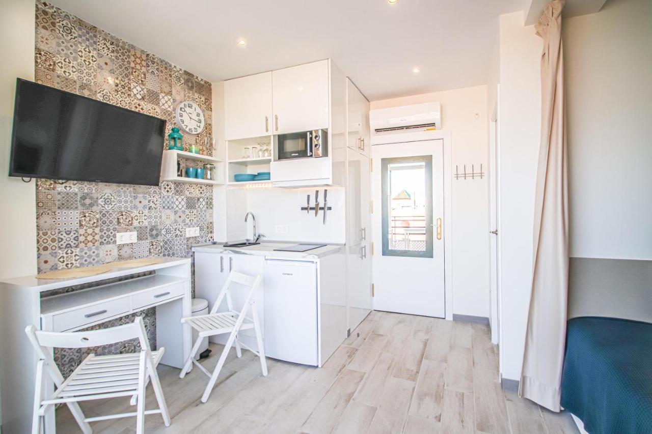 Stylish Studio For Rent With Fantastic Location In Marbella Promenade. Exteriör bild